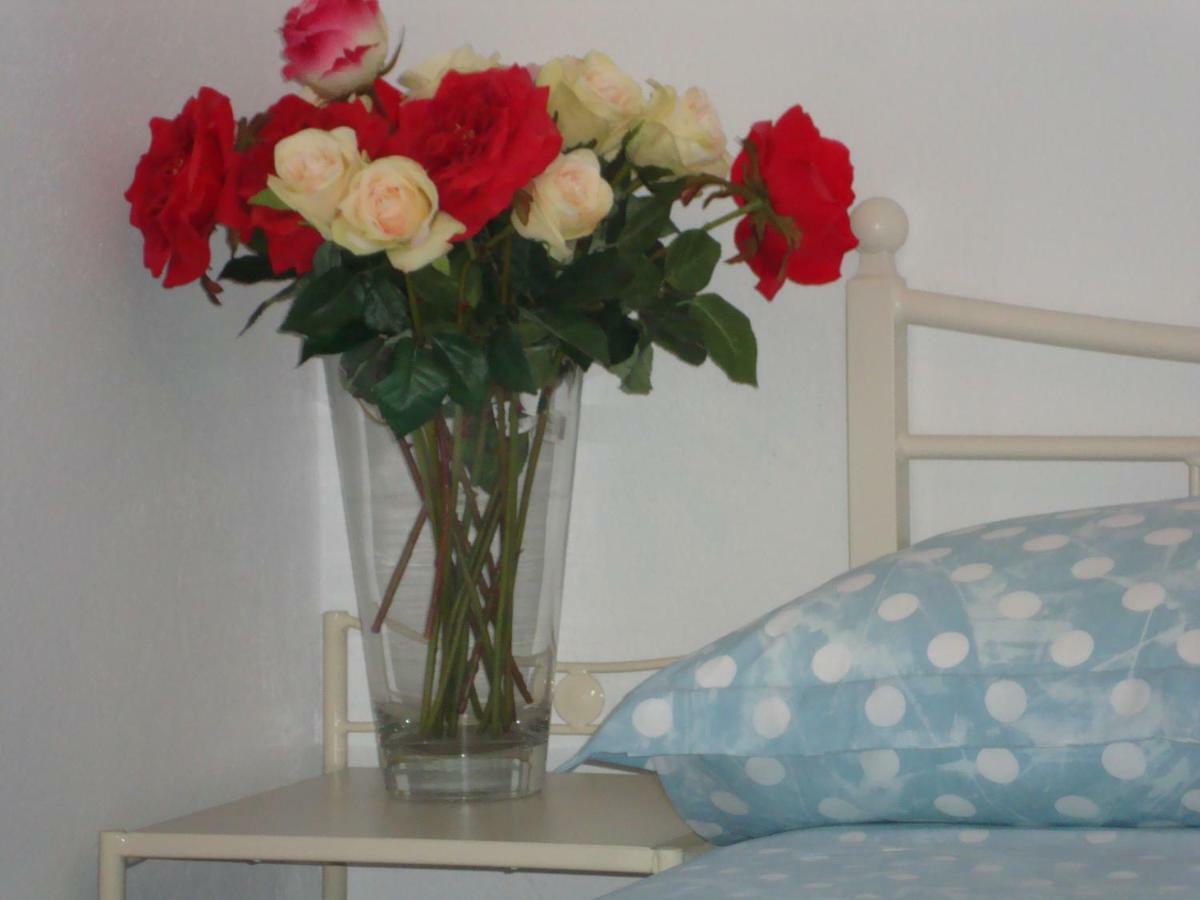 Maria Apartments Nea Karvali Buitenkant foto