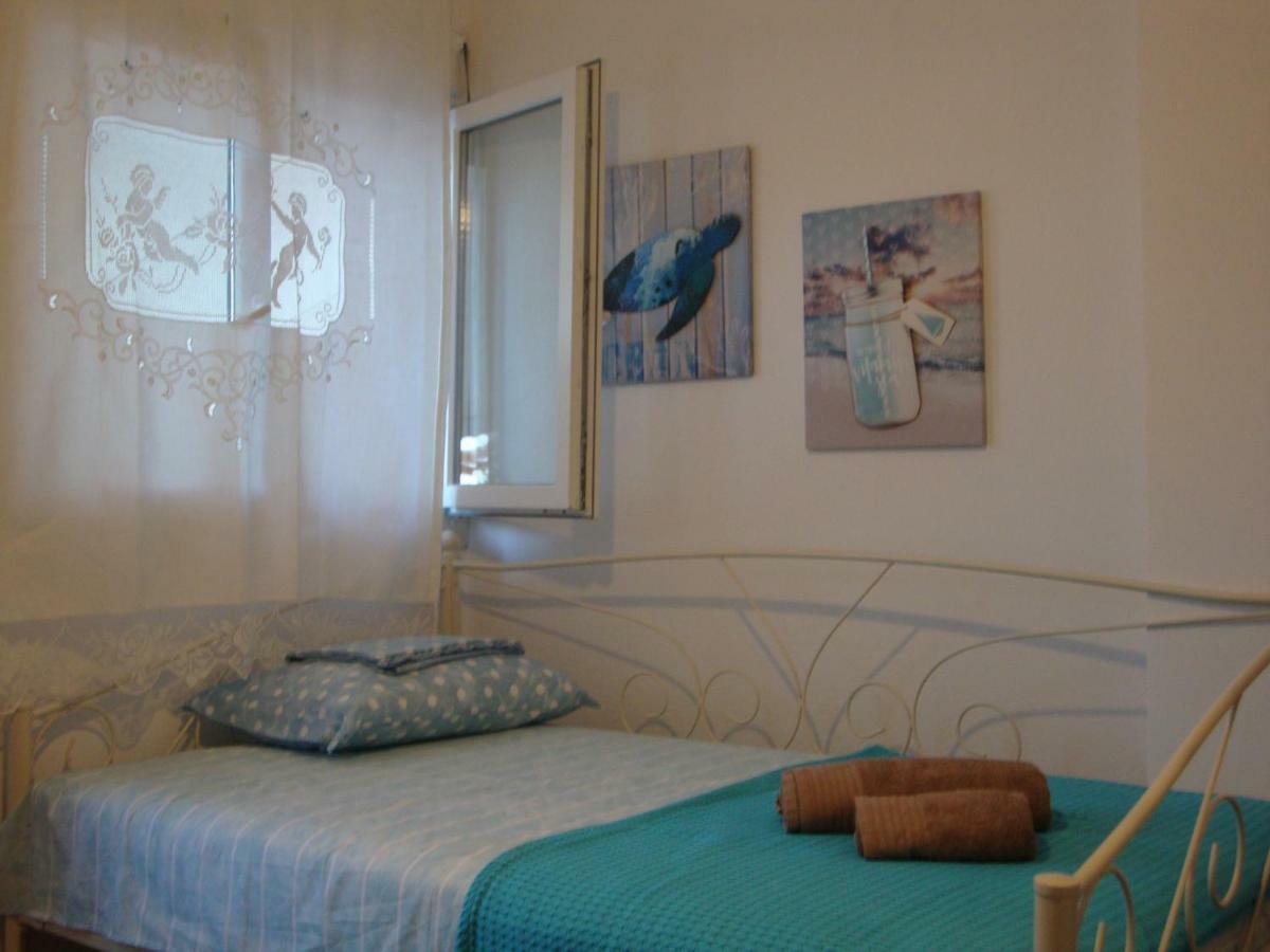 Maria Apartments Nea Karvali Buitenkant foto