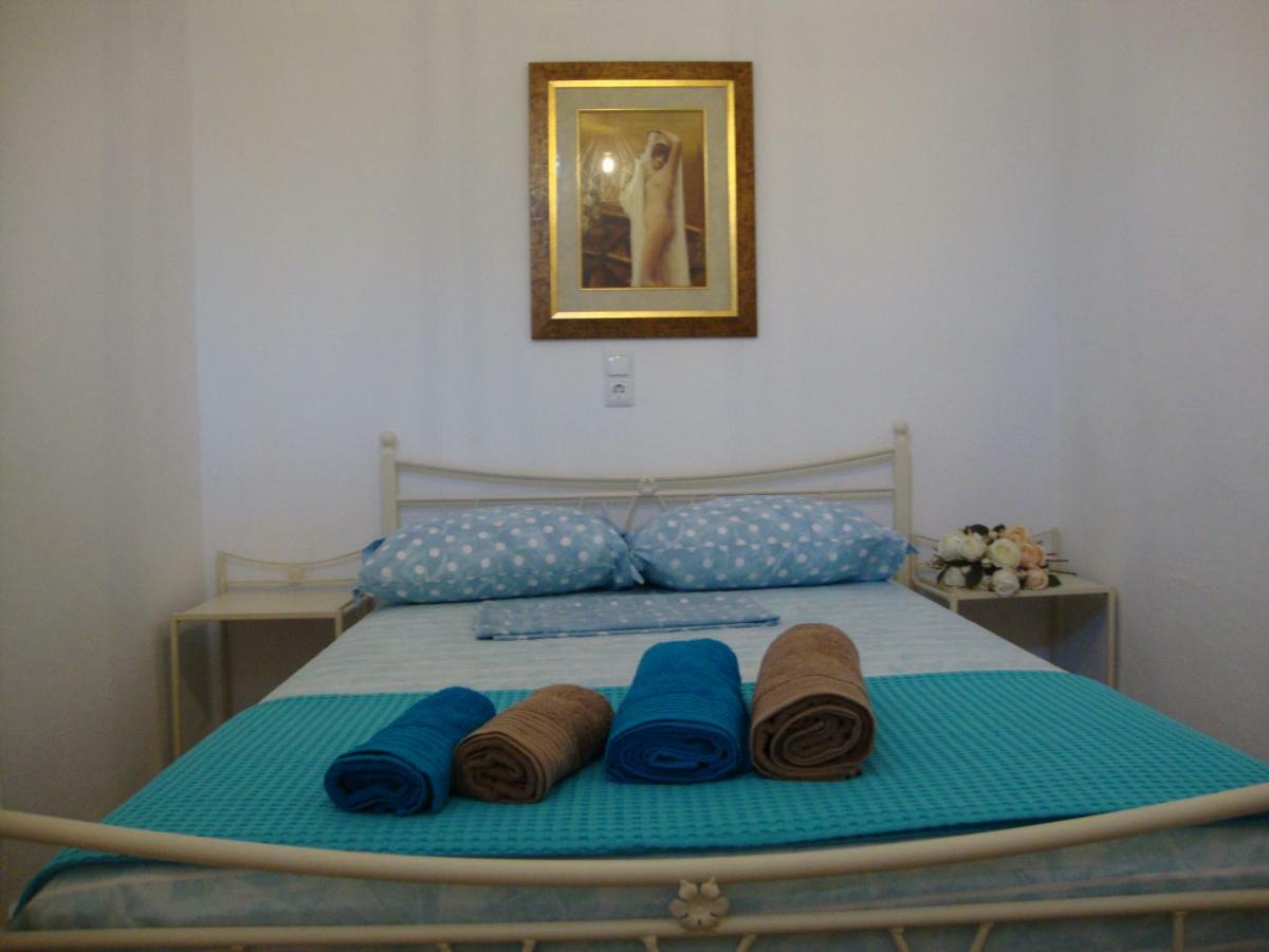 Maria Apartments Nea Karvali Buitenkant foto