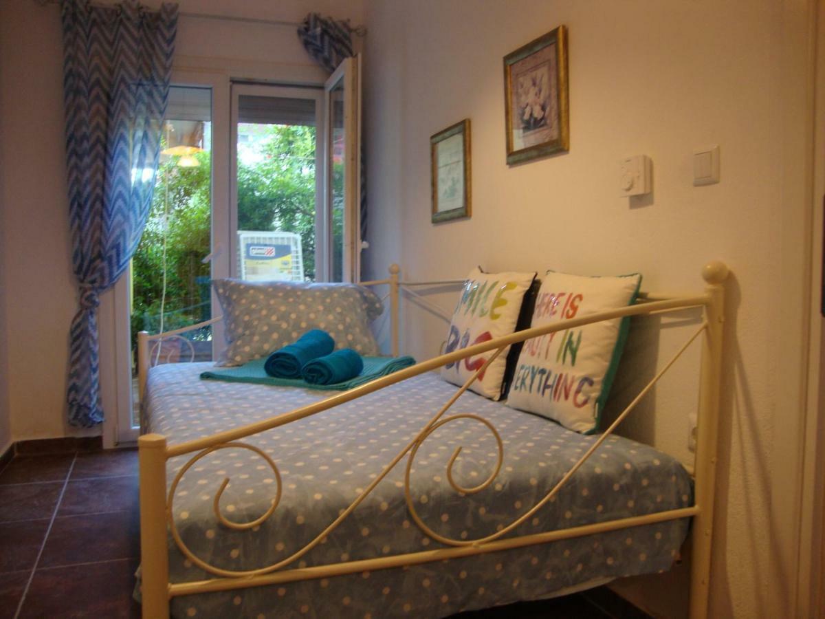 Maria Apartments Nea Karvali Buitenkant foto