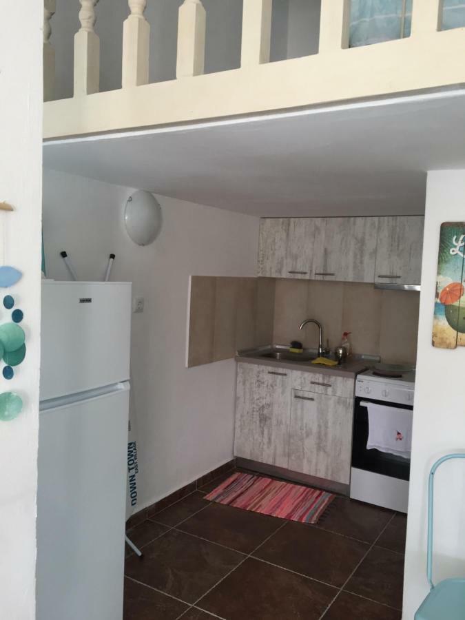 Maria Apartments Nea Karvali Buitenkant foto